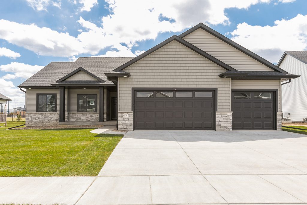 1375 E Tartan Drive
