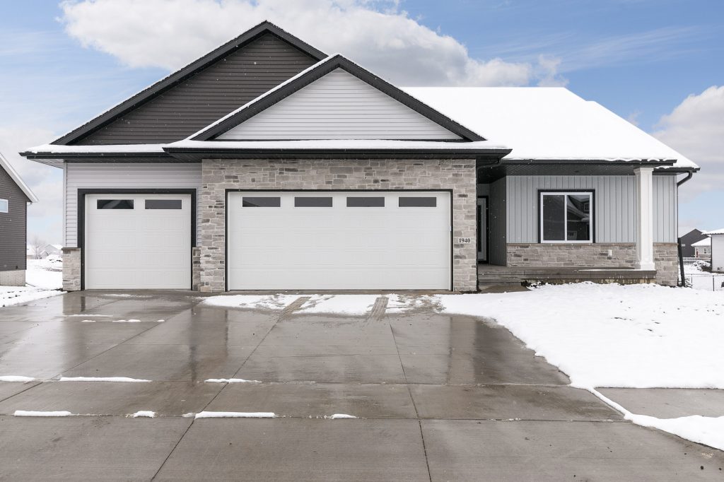 1940 Fox Ridge Drive